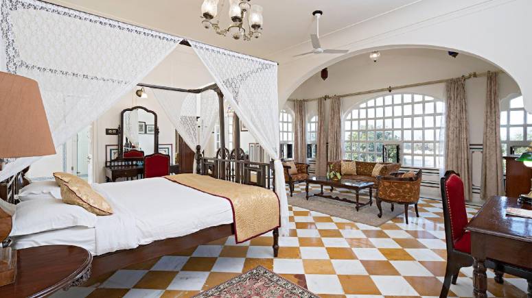 luxury rooms at Hotel Nahargarh Ranthambore